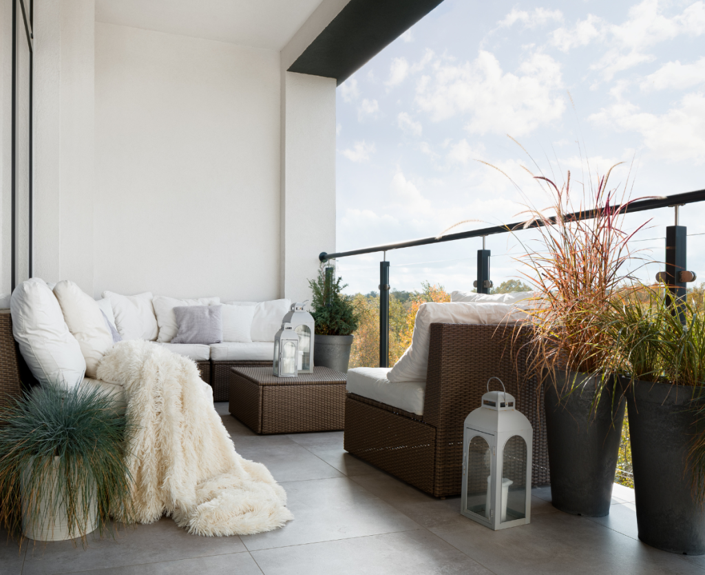 Latest Glass Balcony Trends